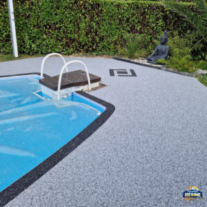 resine-moquette-pierre-tour-piscine-lansac-1