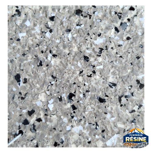 resine-paillettee-echantillon-couleur-beige